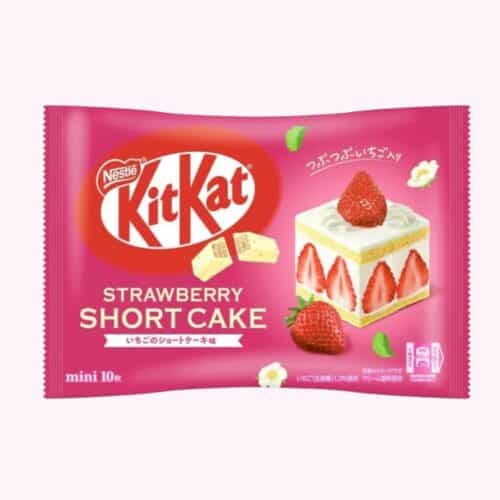 Japán KitKat epres short cake ízű